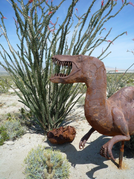 Скульптуры в пустыне Анза Боррего в Калифорнии Скульптуры в пустыне Анза Боррего в Калифорнии авиатур