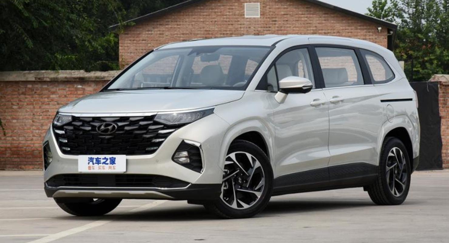 В Китае начались продажи минивэна Hyundai Custo