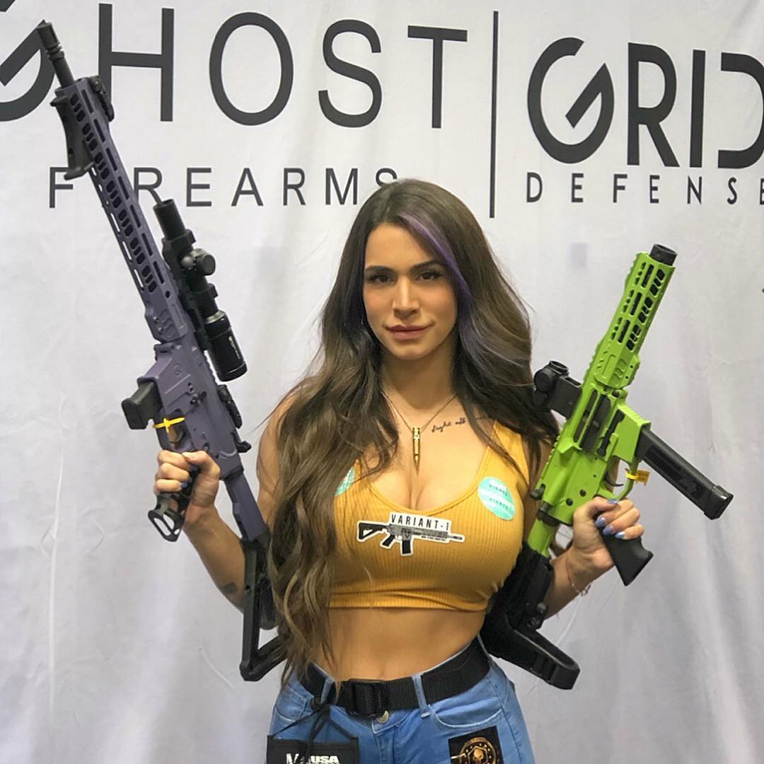 «Королева оружия» из Израиля «Королева оружия» из Израиля женщины,Израиль,оружие