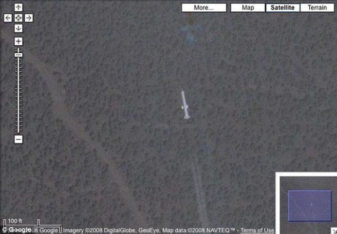 А в этот раз камере Google удалось запечатлеть испытание ракеты в штате Юта google maps, в мире, карта, люди, подборка, прикол, юмор