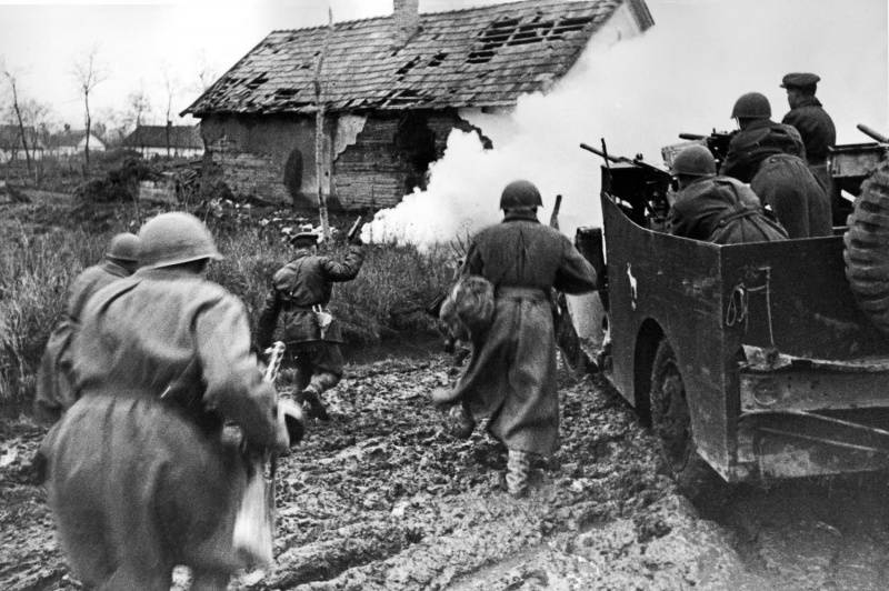 75 лет назад советские войска взяли штурмом Будапешт 75 лет назад советские войска взяли штурмом Будапешт войска, Будапешта, Венгрии, фронта, города, Будапешт, Будапеште, противника, группировки, окружения, Советские, операции, войск, Украинского, армии, вермахта, наступление, венгерские, декабря, правительство