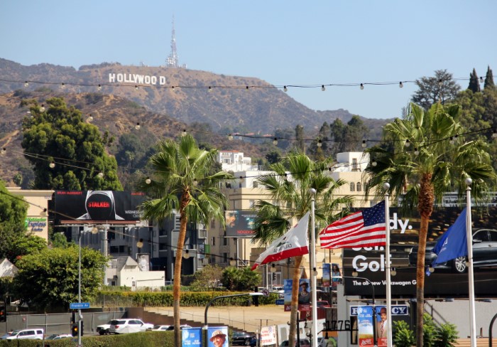 Задолго до того, как холмы прозвали голливудскими, в районе долины Кауенга процветало сельское хозяйство / Фото: tourwebring.com Задолго до того, как холмы прозвали голливудскими, в районе долины Кауенга процветало сельское хозяйство / Фото: tourwebring.com