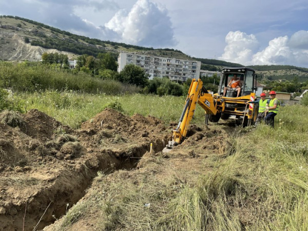 В Севастополе ведётся строительство трубопровода высокого давления