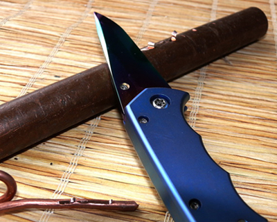 Игрушки для серьезных мальчиков нож