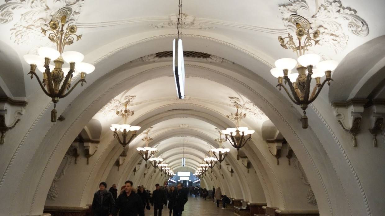 Полицейские задержали на «Профсоюзной» в Москве неадекватного «зайца» Полицейские задержали на «Профсоюзной» в Москве неадекватного «зайца» Происшествия