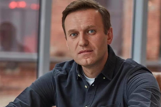 Алексей Навальный в коме: реакция Ксении Собчак, Дмитрия Пескова и других