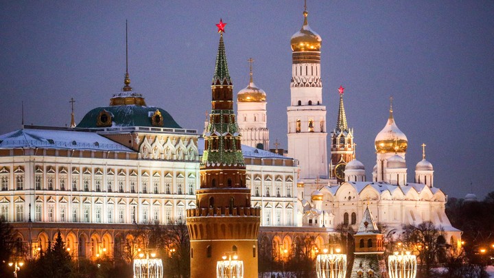 Восьмилетней Агате позвонили из Кремля. Путин стал Дедом Морозом для восьмилетней девочки