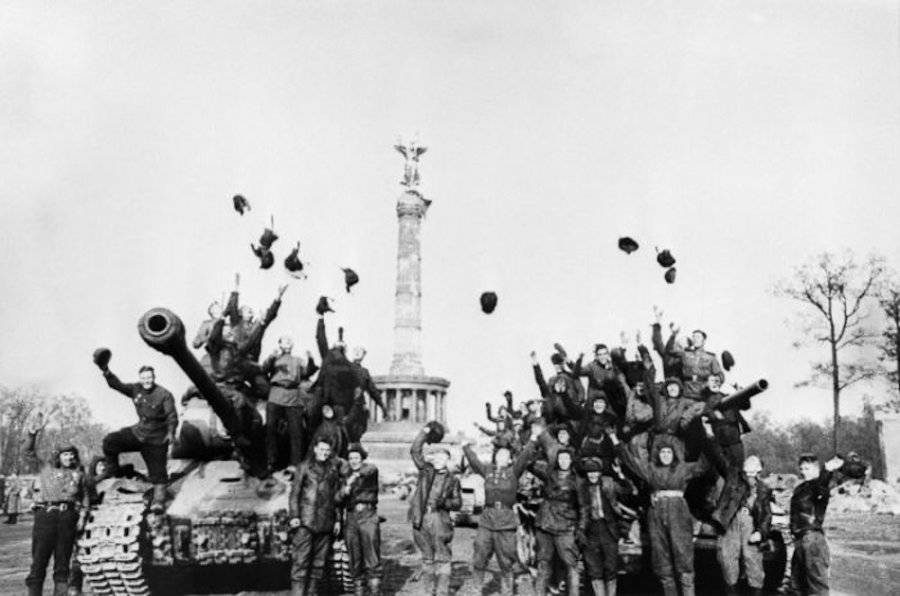 Великая Победа в фотографиях история