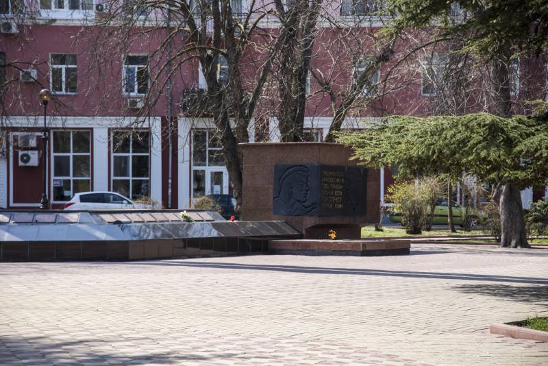 Крымские впечатления. Равнодушная серость бытия Крымские впечатления. Равнодушная серость бытия россия