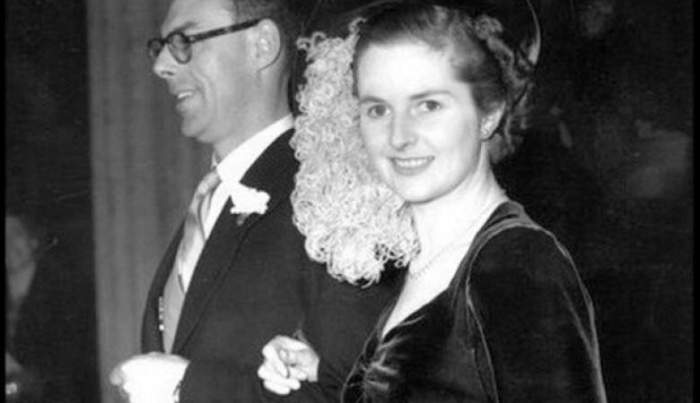 На снимке 1949 года запечатлена 24-летняя Тетчер со своим мужем, женщина стала премьер-министром Великобритании в 1979 году и занимала пост целых 11 лет!