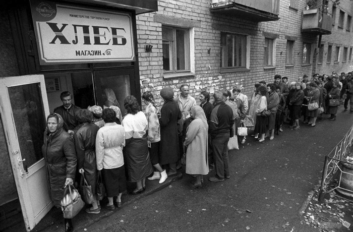 Один из самых известных феноменов советской повседневности. /Фото: maxim-nm.livejournal.com