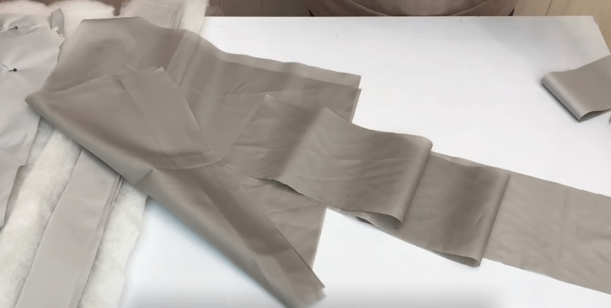 Стеганая сумка-дутик: практичный и симпатичный аксессуар, который легко сделать самостоятельно Стеганая сумка-дутик: практичный и симпатичный аксессуар, который легко сделать самостоятельно переделки,рукоделие,своими руками,сделай сам