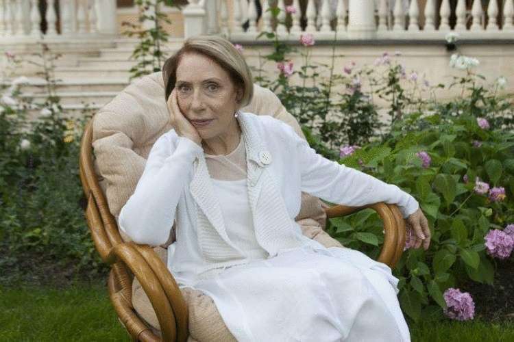 «Ты у меня красавица». Как роль Бабы-яги перевернула жизнь Инны Чуриковой и подарила любовь всей жизни актрисы