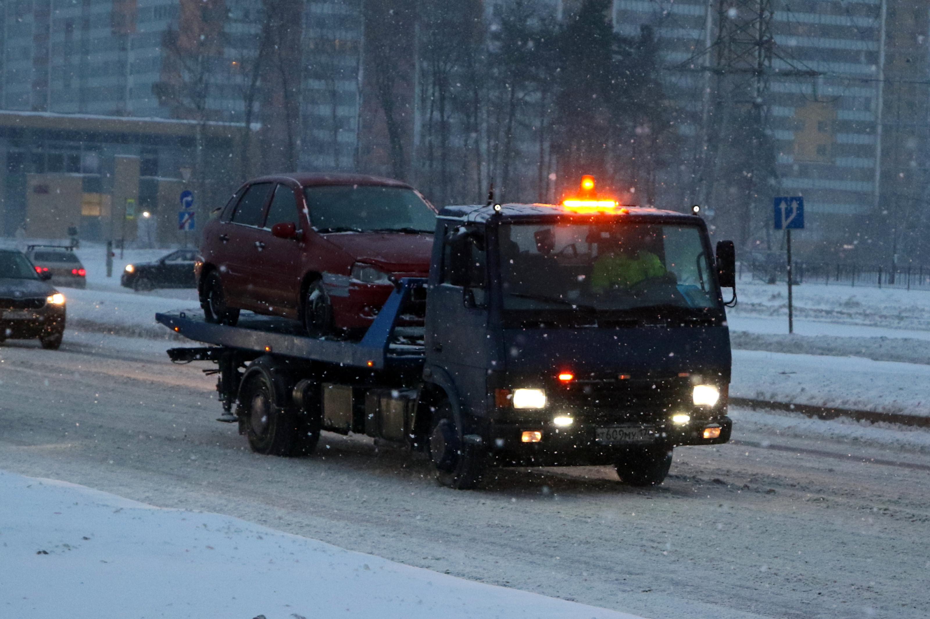 водители каких автомобилей не нарушили