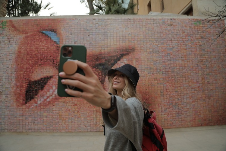 Верка Сердючка и Вера Брежнева стали ведущими юбилейного сезона шоу "Орел и решка" Стиль жизни,Путешествия