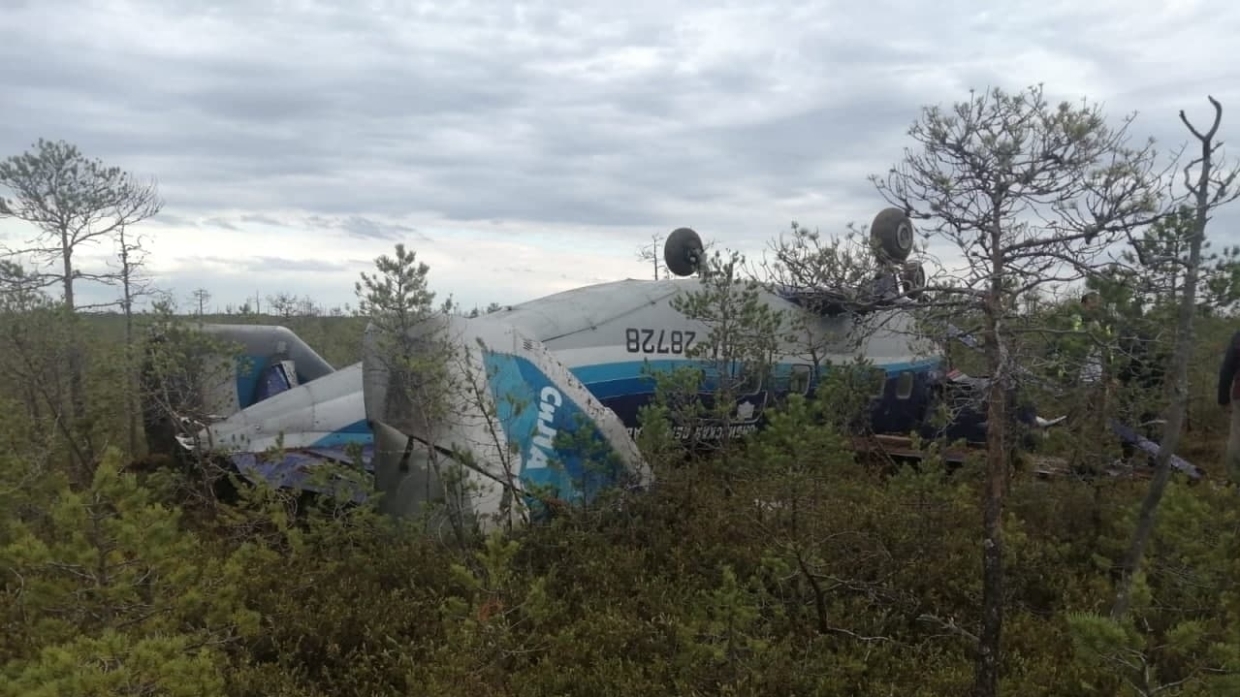 Выжившая пассажирка Ан-28 рассказала о крушении. События дня