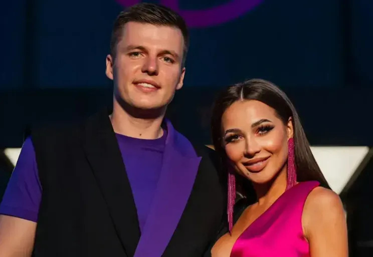 Лерчек начала терять зрение на фоне борьбы с раком желудка рублей, Валерия, выводе, блогерши, Артём, подтвердил, после, Чекалиных, документы, сейчас, границу, средств, незаконном, лично, Валерии, Вишняка, желудка, Лерчек, болезни, Чекалина