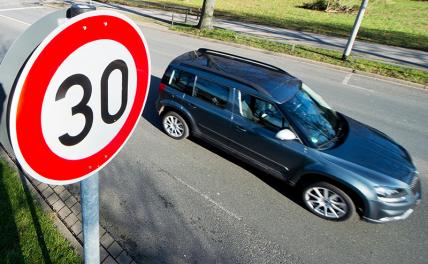 Ужас для лихача: На машине установят прибор, который сообщит в ГИБДД о нарушении ПДД