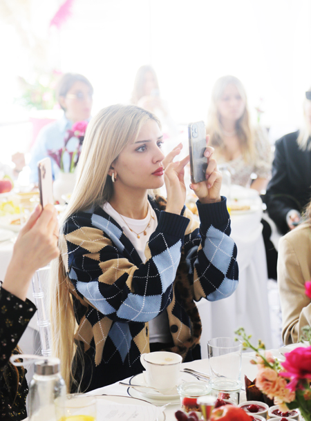 Сати Казанова, Ян Гэ, Марина Зудина и другие гости бранча Dior Beauty Красота,hello! рекомендует