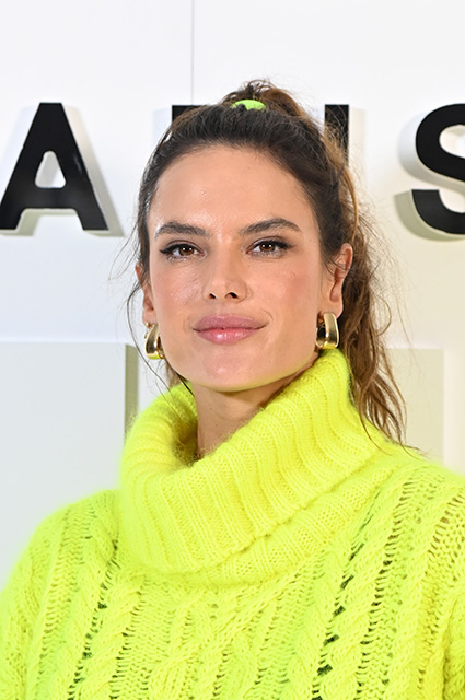 Неделя моды в Париже: Наталья Водянова, Наоми Кэмпбелл, Милла Йовович, Елена Перминова и другие на показе Balmain Новости моды