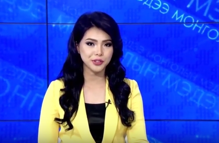Нашим телеведущим есть чему поучиться у этой монгольской красавицы 
