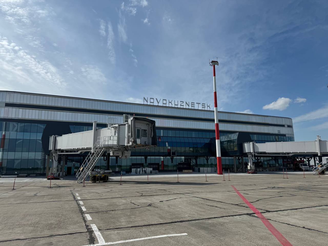 Назван новый срок завершения строительства терминала в аэропорту Новокузнецка