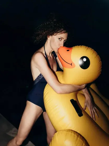 Фотосессия в купальнике и праздник с дочерьми: Ксения Раппопорт показала, как отметила 52-й день рождения Раппопорт, актриса, Тарасова, рождения, РаппопортКсения, поделилась, невероятная, грамма, дочерью, позирует, Аглая, соцсетях, Аглаю, женщина, честь, Ксении, Ксения, родила, появилась, коллеге