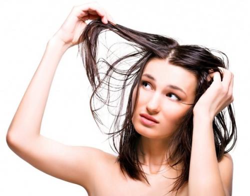 От чего волосы могут становится грязными быстрее?