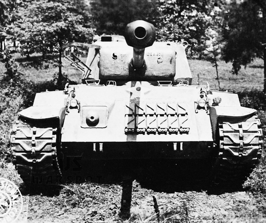 ​Модернизированные танки также получили более широкие траки T80 - Электротанк по-американски | Warspot.ru