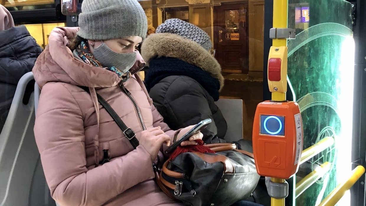 Власти Москвы оценили эффективность отмены турникетов в наземном транспорте