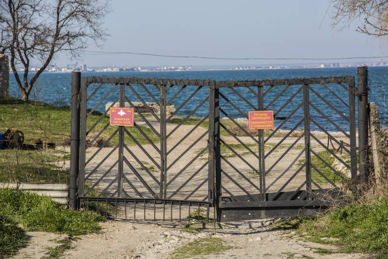 Крымские впечатления. Равнодушная серость бытия Крымские впечатления. Равнодушная серость бытия россия