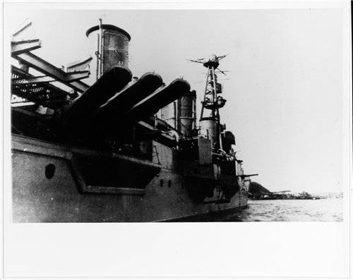 Боевые корабли. Крейсера. Красные «Светланы», которым не повезло Боевые корабли. Крейсера. Красные «Светланы», которым не повезло оружие