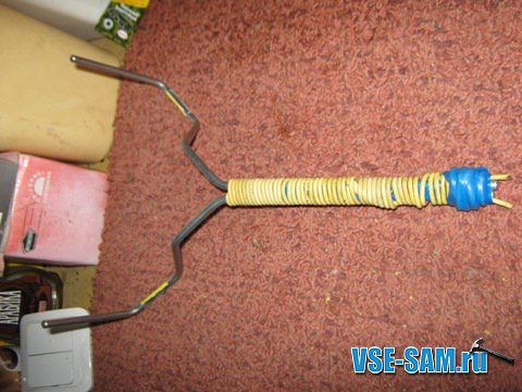 Делаем рогатку для прикорма Делаем рогатку для прикорма самоделкин