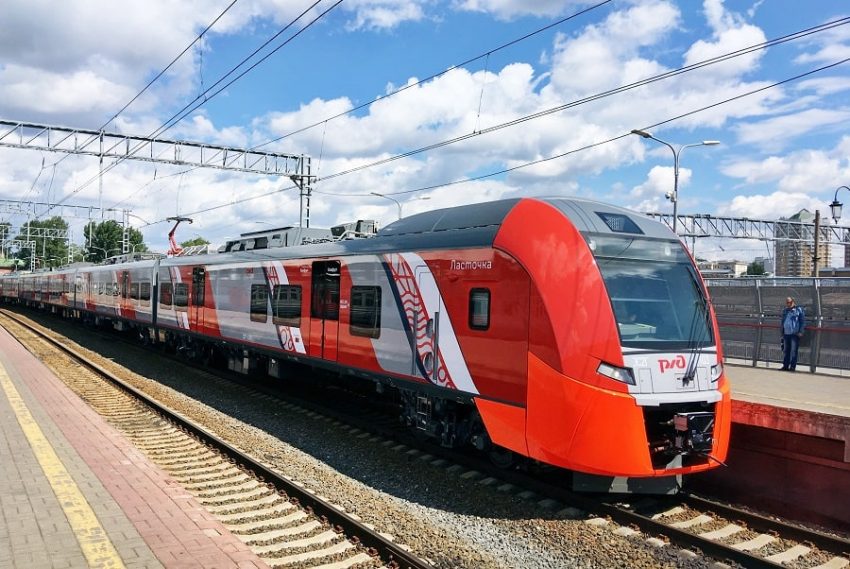 В обед 2-3 февраля поезда будут реже ходить от «Ховрино» и «Грачевской»