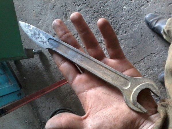 Оригинальные ножи из неожиданных вещей, сделанные своими руками Оригинальные ножи из неожиданных вещей, сделанные своими руками