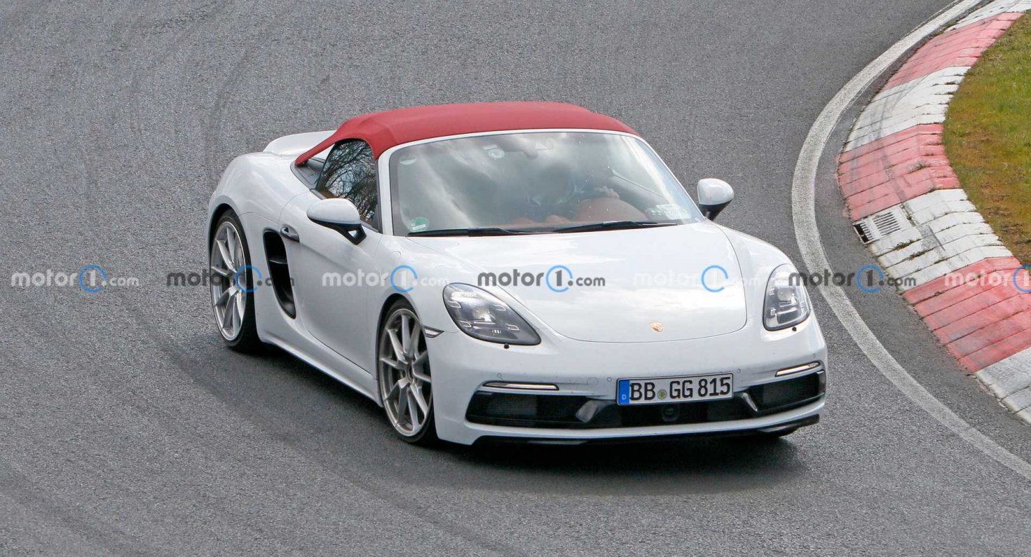 Porsche 718 Spyder засняли на тестах