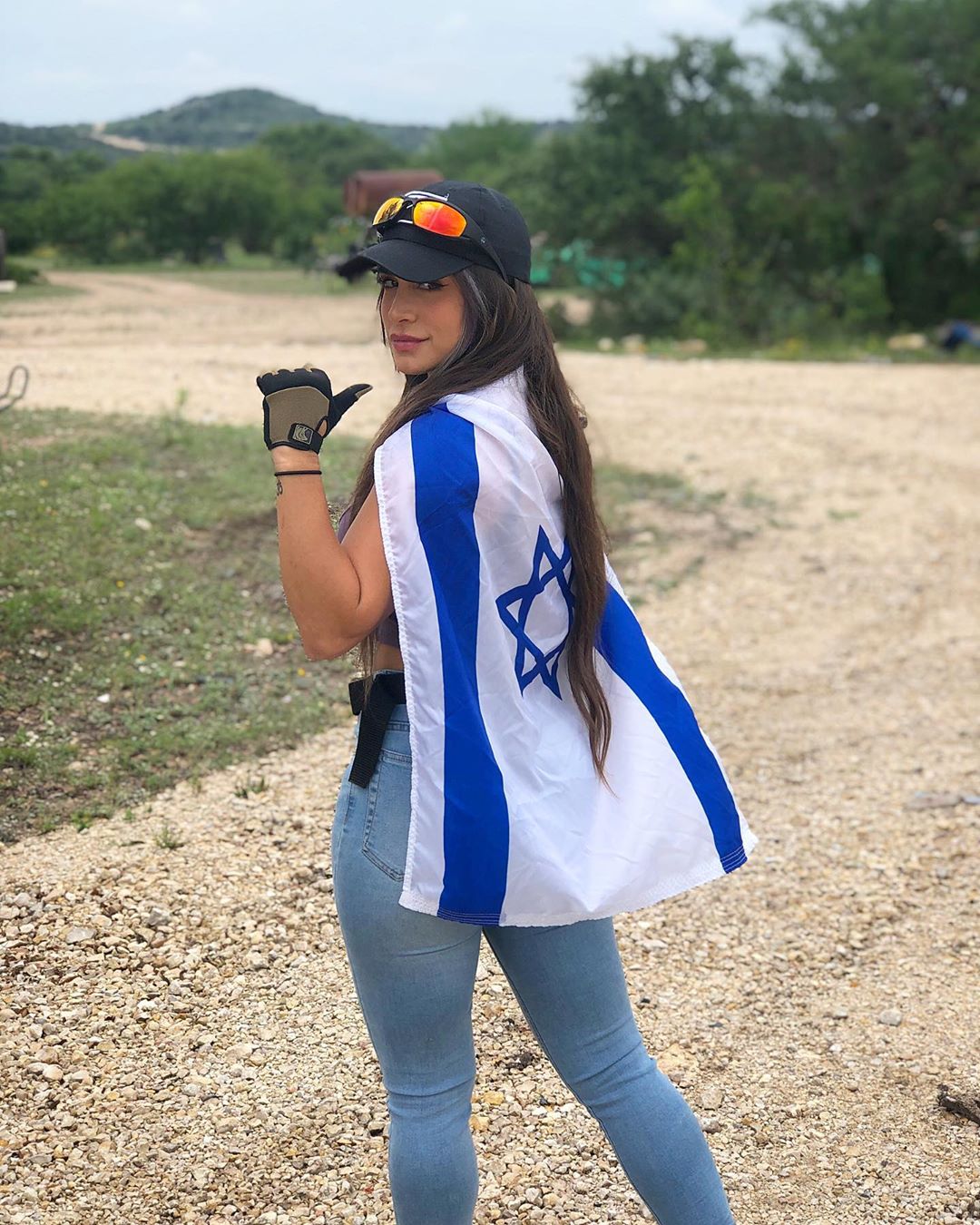 «Королева оружия» из Израиля «Королева оружия» из Израиля женщины,Израиль,оружие