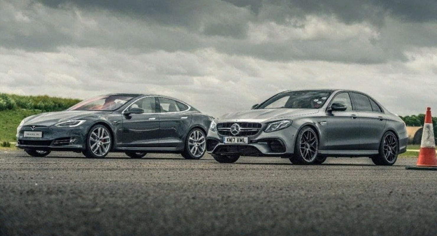 Владельцы BMW, Mercedes и Tesla могут столкнуться с ростом страховых взносов