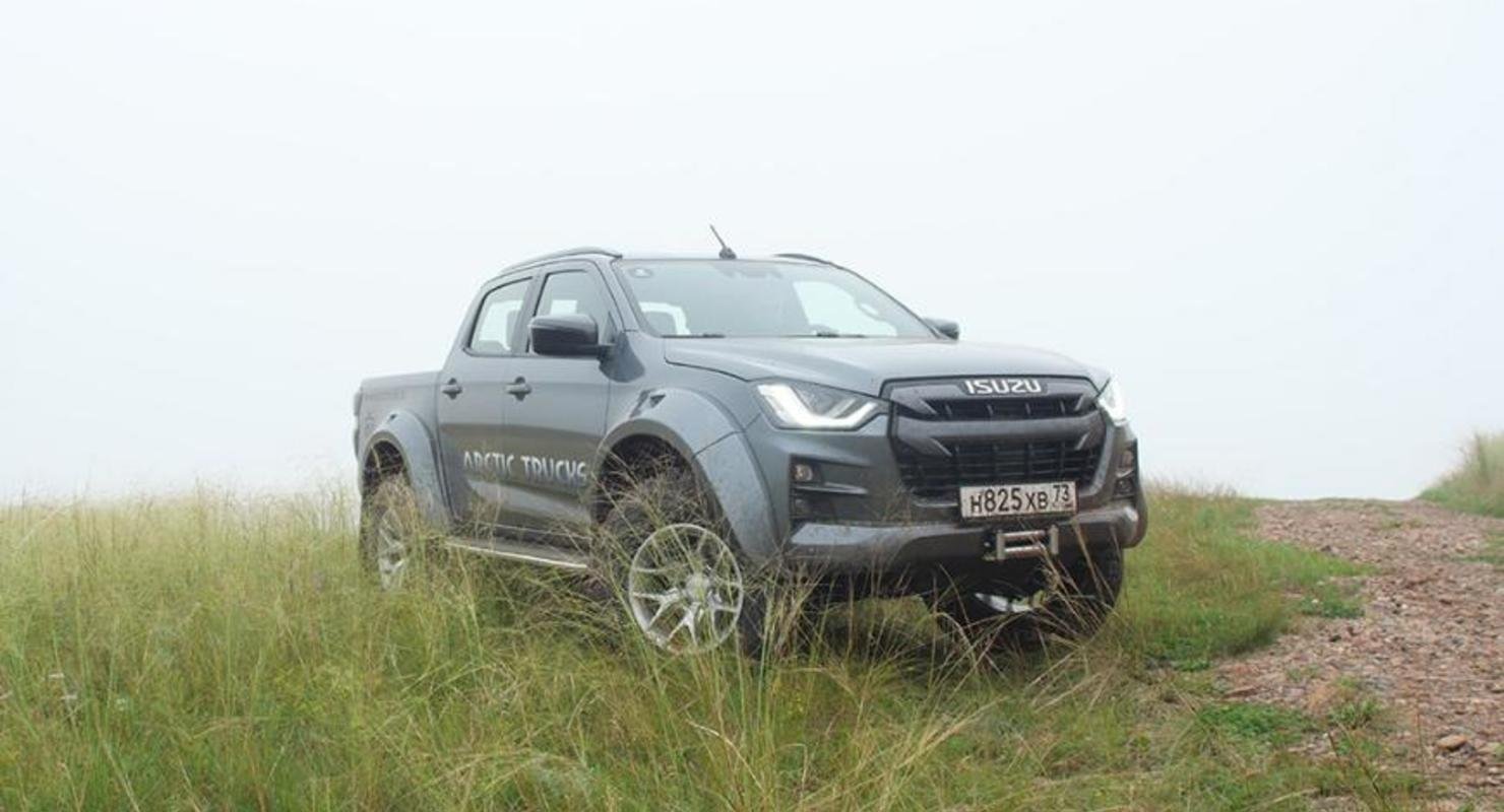 На авторынке РФ начались продажи экстремальной версии пикапа Isuzu D-Max