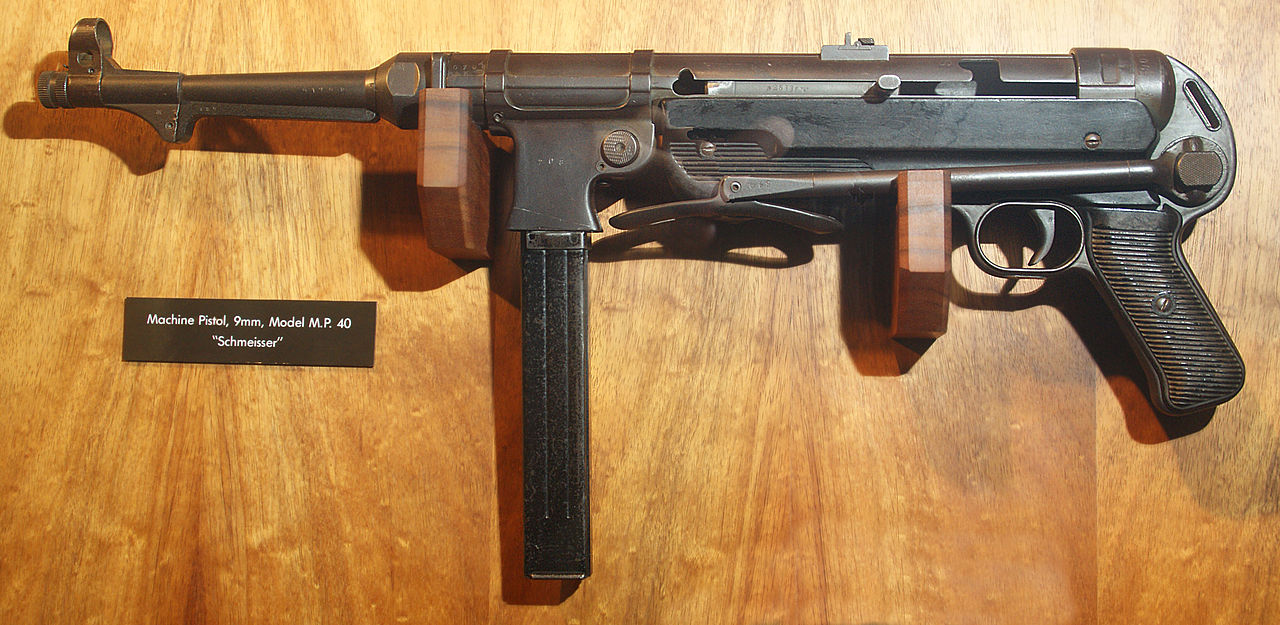 МП-38 и МП-40 – самые известные пистолеты-пулемёты времён фашистской Германии