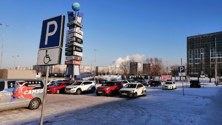 3 платных муниципальных парковки открылись в Челябинске. Адреса, условия