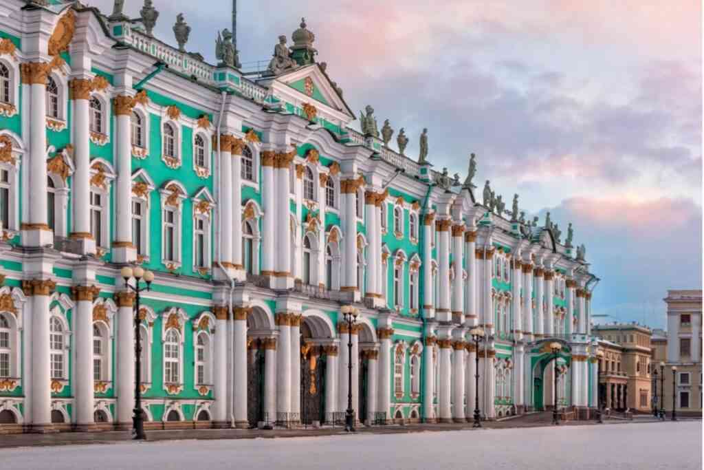 Эрмитаж поднимает цены на билеты с 1 декабря