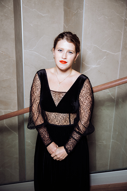 Агата Муцениеце, Виктория Дайнеко, Варвара Шмыкова и другие на премьере фильма "Не время умирать" в Москве Светская жизнь