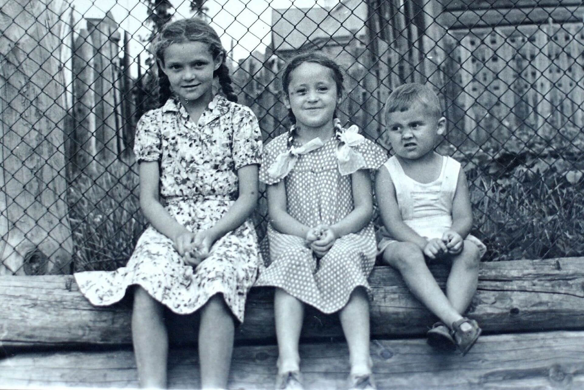 Советские девочки. Дети советского Союза. Советские дети летом. Советские снимки детей. Дети сороковых годов.