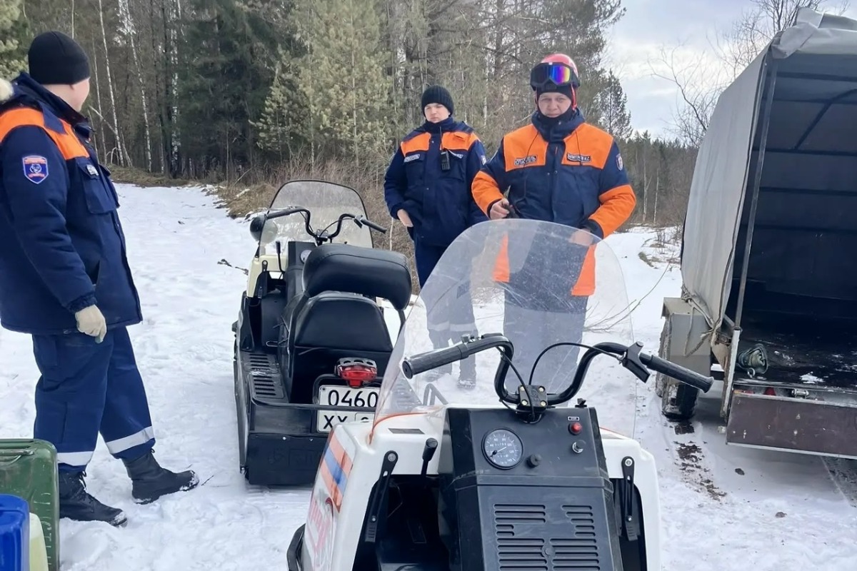 Опубликованы фото с места поисков семьи Усольцевых