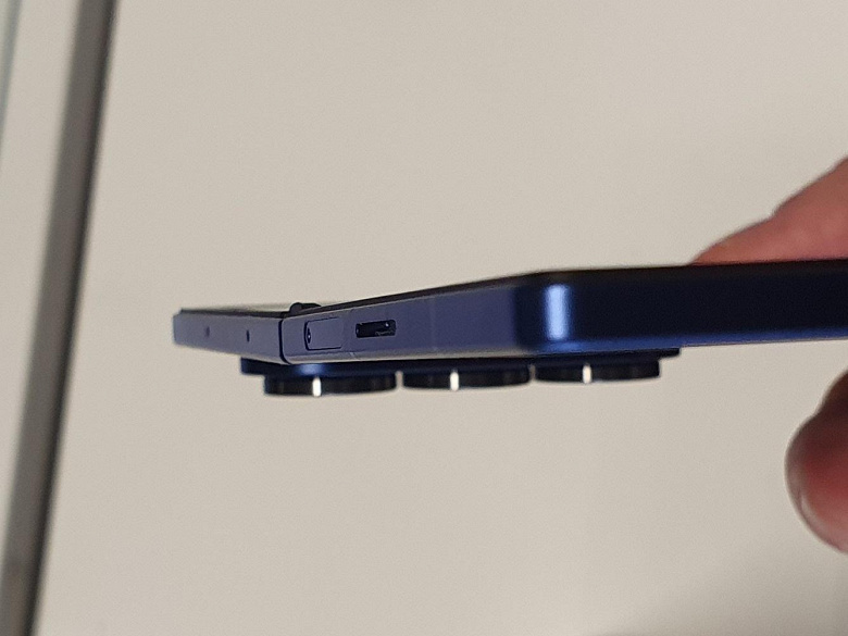  некоторые Galaxy Z Fold7 не полностью раскрываются