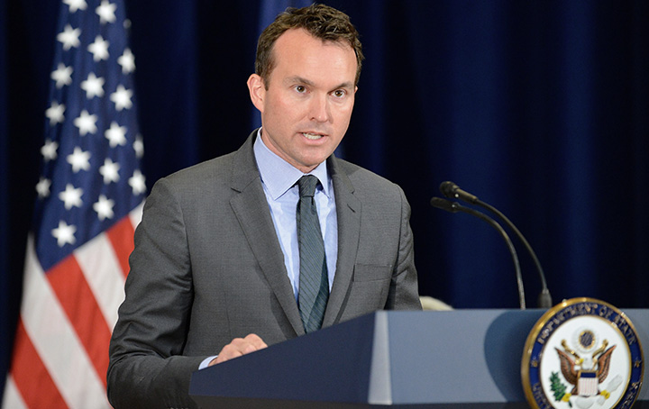 ДРЕВНЯЯ ЗАРАЗА ПРОТИВ РУССКИХ: ГЕРОИ АНЕКДОТОВ "СМЕШАТ" ДО СМЕРТИ геополитика