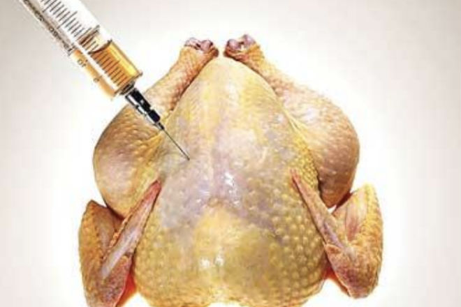 Эксперт показывает, как накачивают вес кур для магазина еда,курица,продукты,Пространство,химикаты