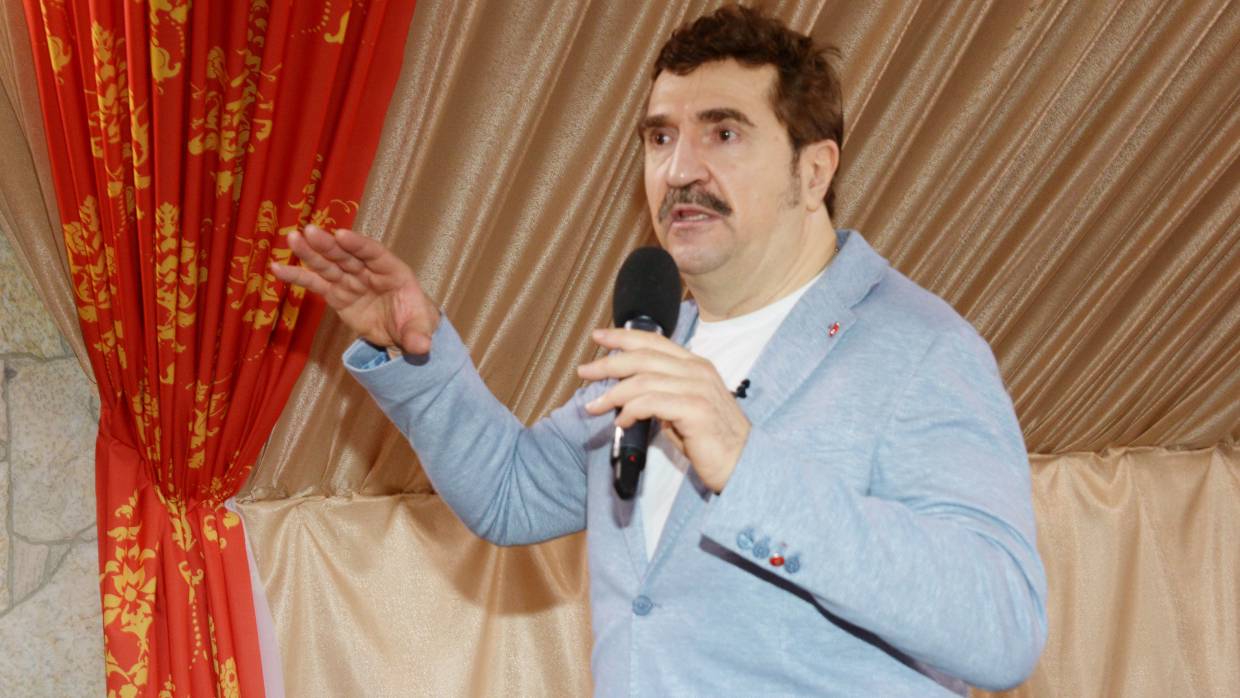 Продюсер Комиссаров рассказал, кем на самом деле являются Бородина и Собчак