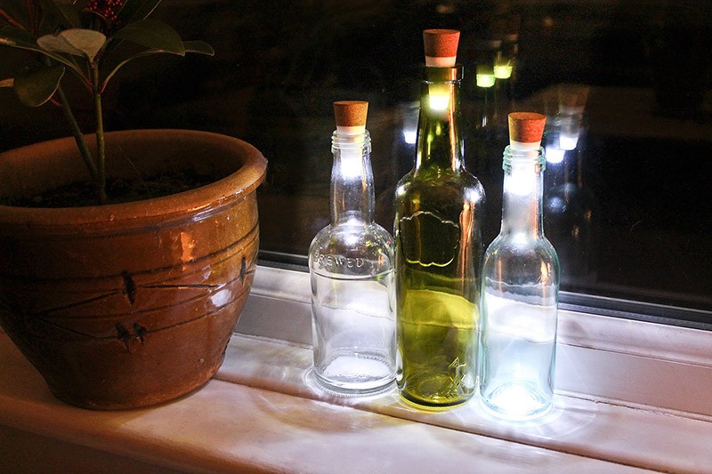 Фотография: 22 способа превратить пустую бутылку в практичное произведение искусства №16 - BigPicture.ru